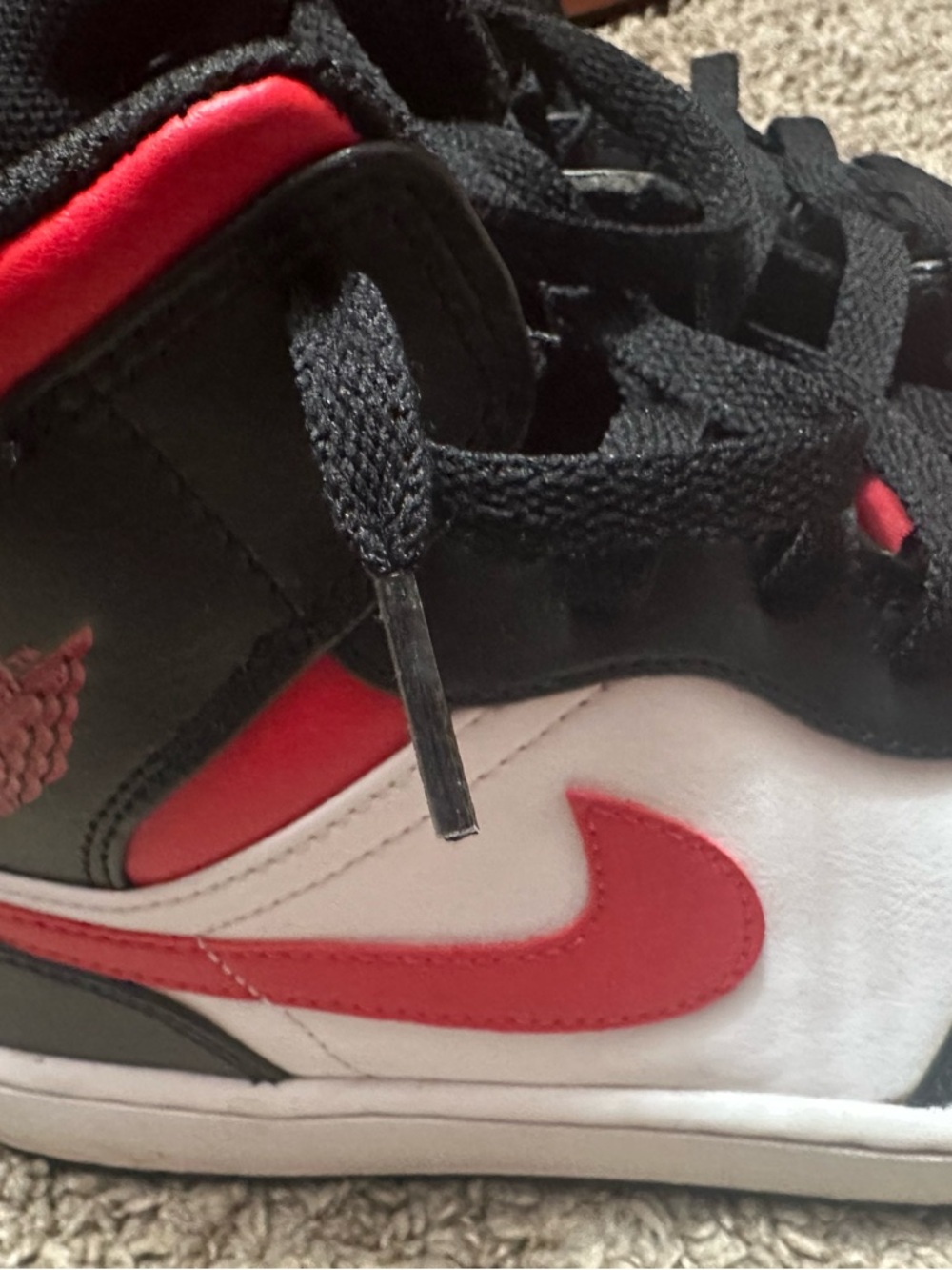 Jordan Sneakers Black White Red High-Top - Picture 3 of 5